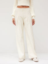 Low Rise Tie Back Pleated Wide Leg Jeans