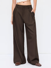 Mid Rise Straight Leg Pleated Trouser
